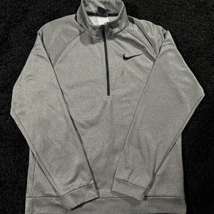 Nike Quarter Zip